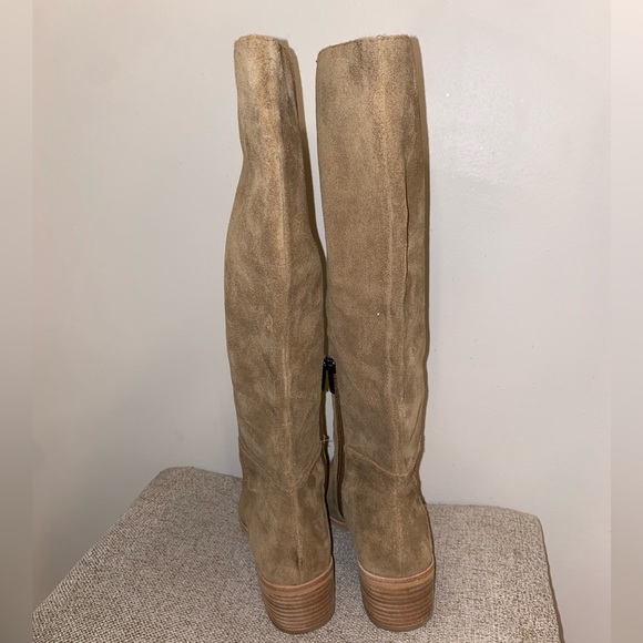 Vince Camuto Beaanna Tan Suede Inside Zip Western Cowgirl Boots - Picture 5 of 15